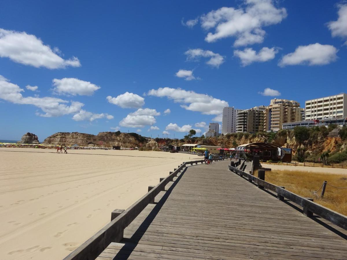 Apartamento T1 Com Piscina E Vista Mar - Praia Da Rocha Portimão Exteriör bild