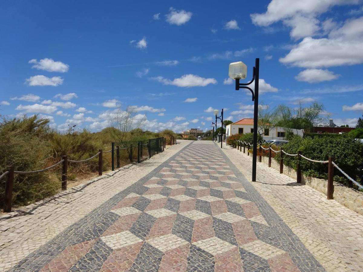 Apartamento T1 Com Piscina E Vista Mar - Praia Da Rocha Portimão Exteriör bild